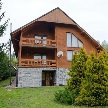 Zrub Feriehus Skhidnytsia